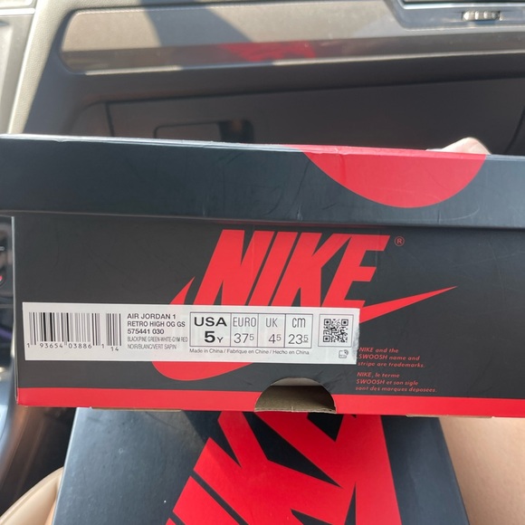 Jordan 1 Pine Green 5Y - Picture 2 of 2